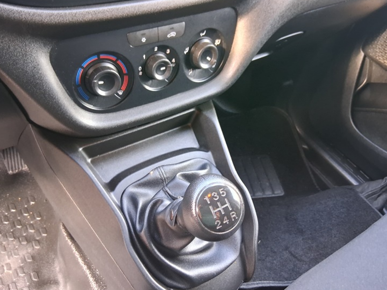 Fiat Doblo Cargo 1.3 MJ Easy 3 Lug